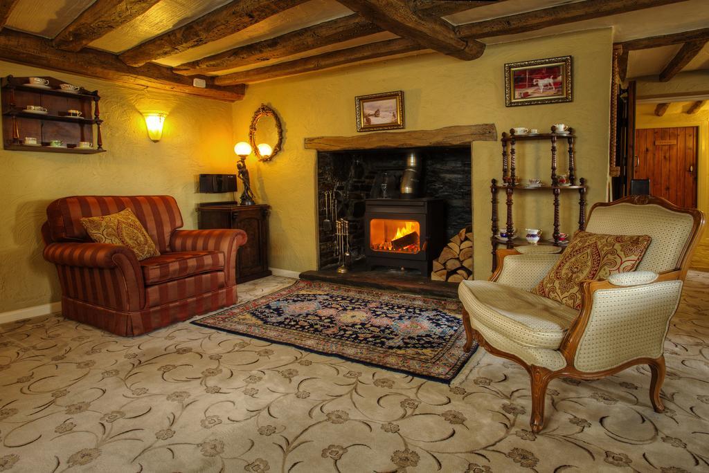 Hotel Tinhay Mill Lifton Esterno foto