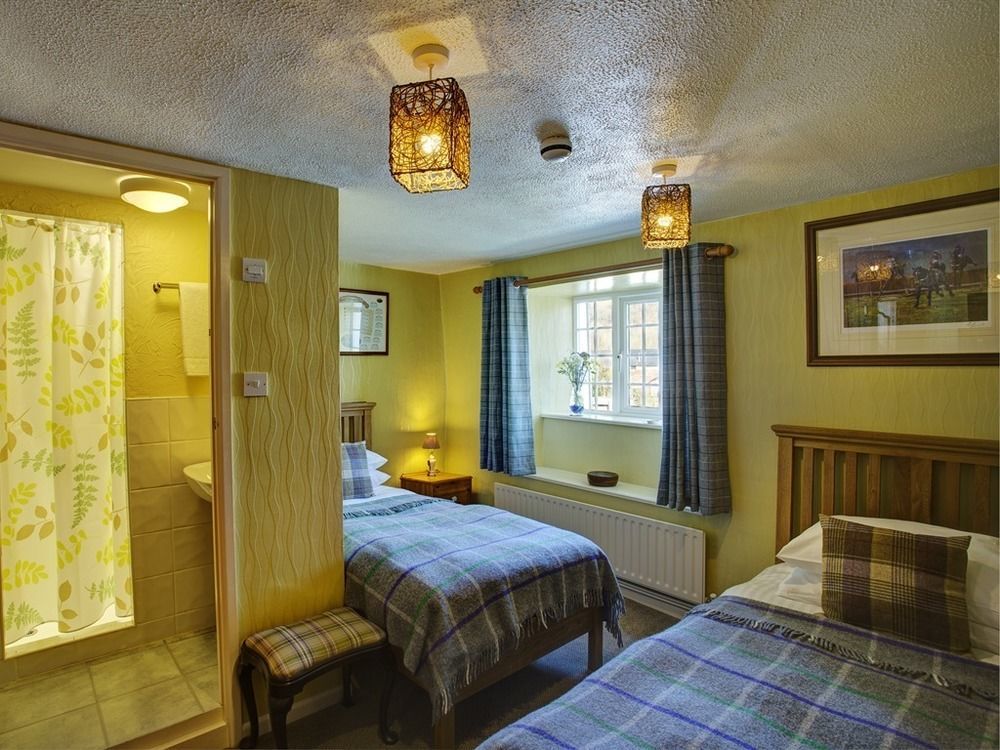 Hotel Tinhay Mill Lifton Esterno foto