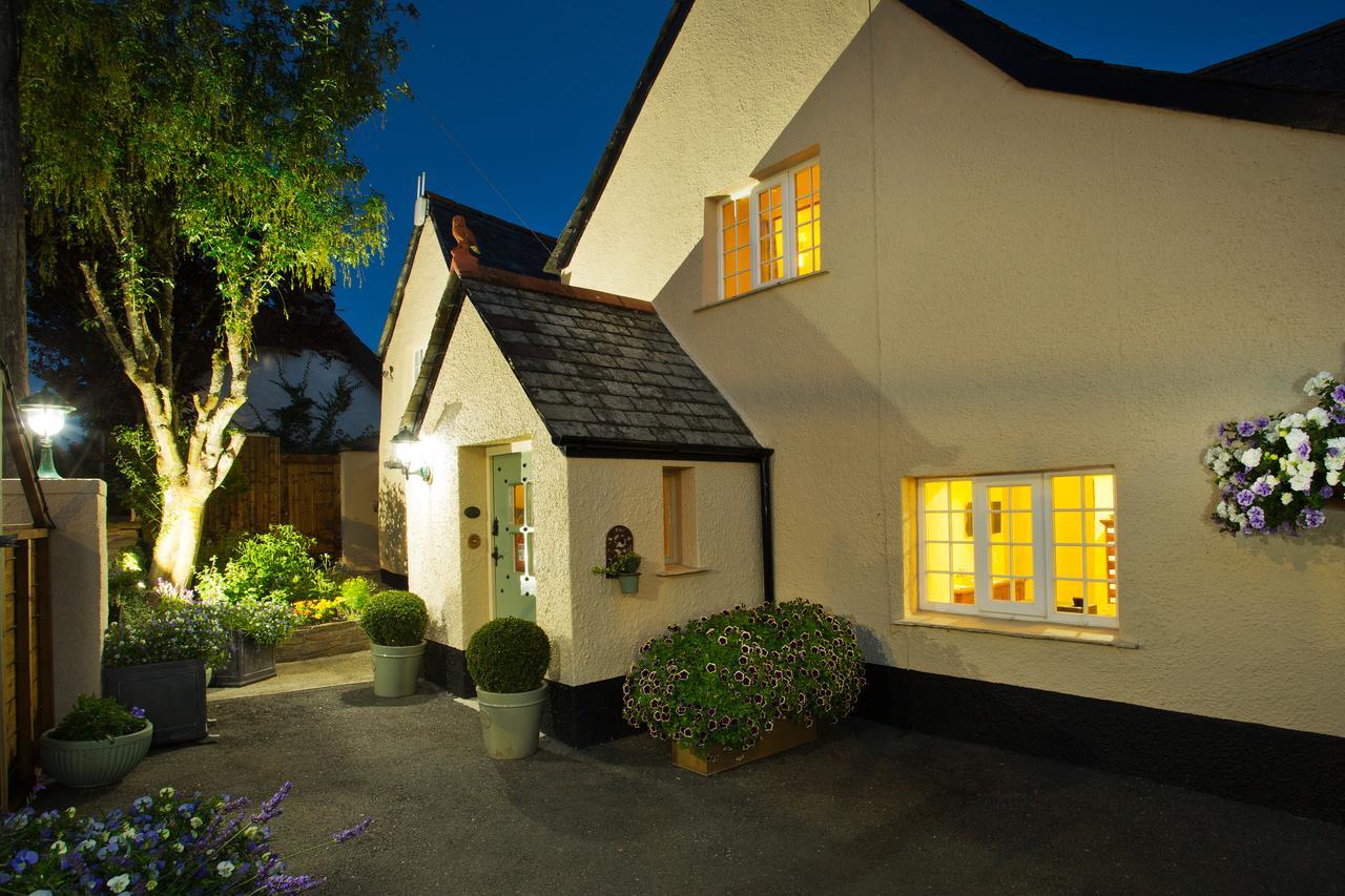 Hotel Tinhay Mill Lifton Esterno foto